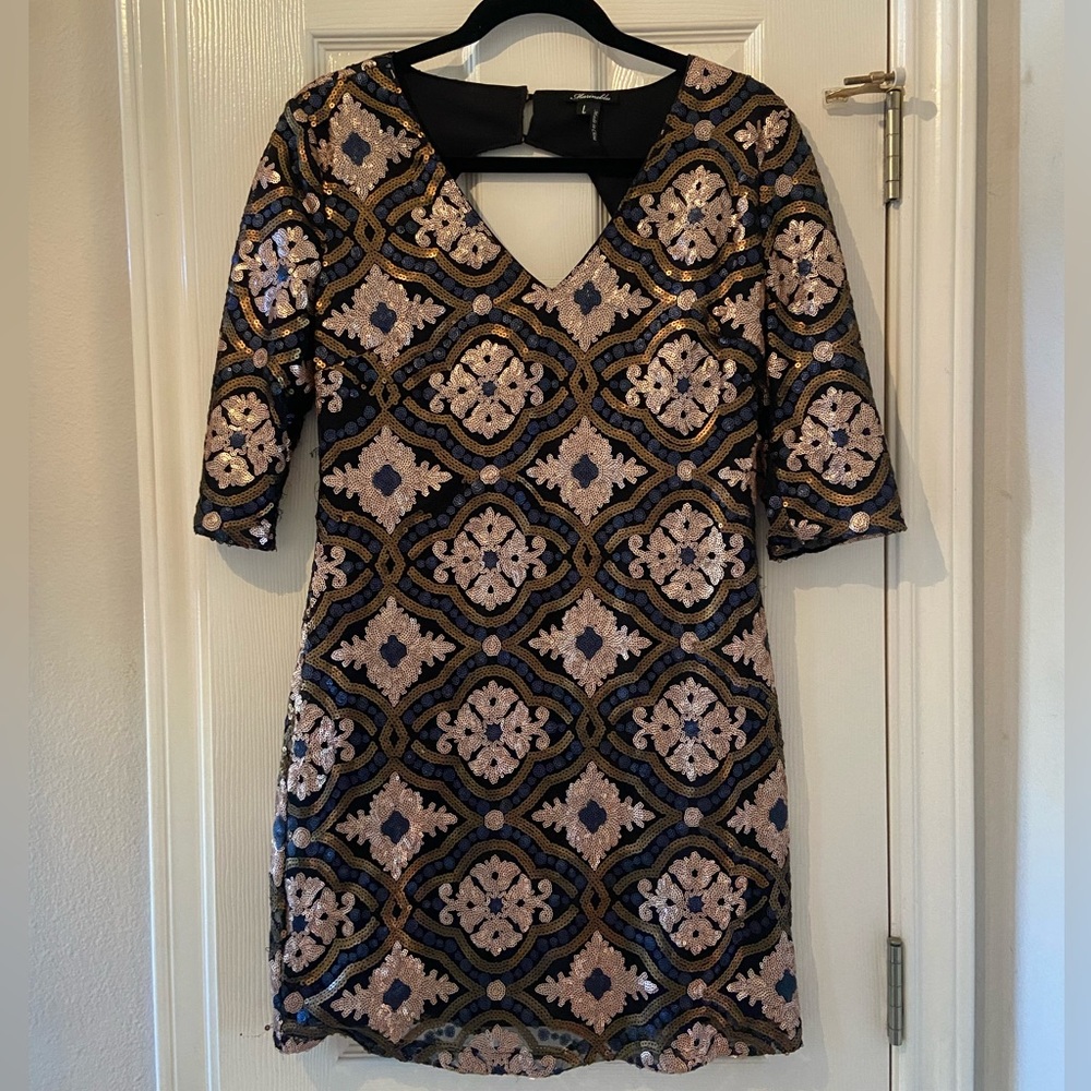 179 Marineblu sequined patterned mini 3/4 sleeves